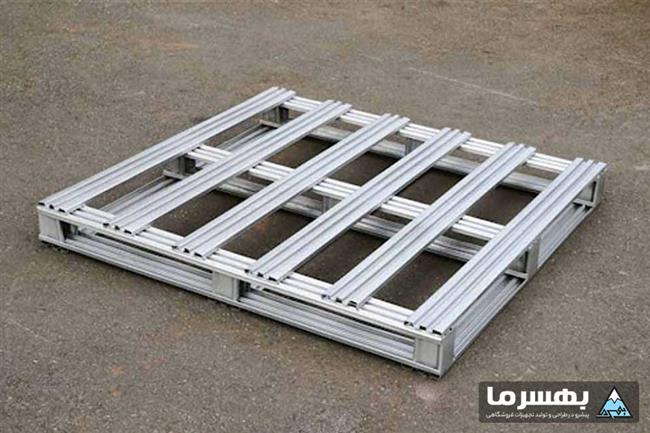 پالت‌ فلزی