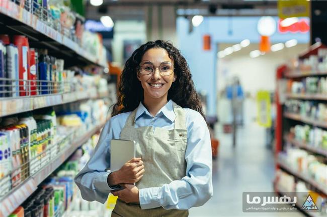 انتخاب کارکنان هایپرمارکت و گروه‌بندی