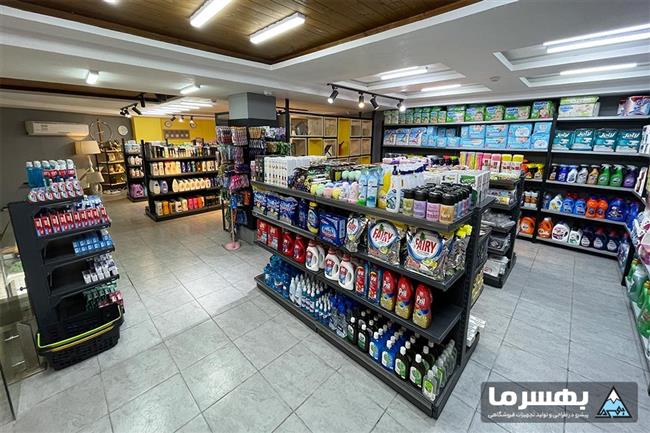  استفاده از رنگ و نورپردازی مناسب در قفسه‌بندی فروشگاهی