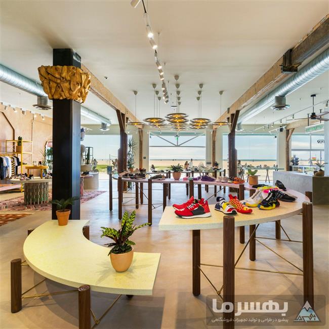 طراحی داخلی فروشگاه توسط مواد بازیافتی