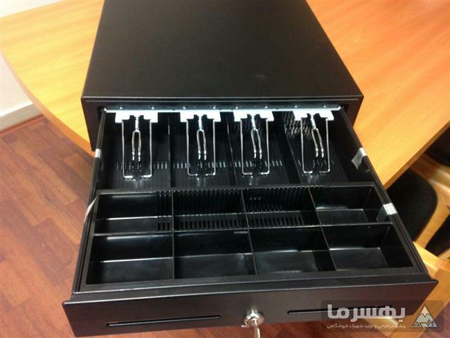 درایو نقدی (کشوی پول)